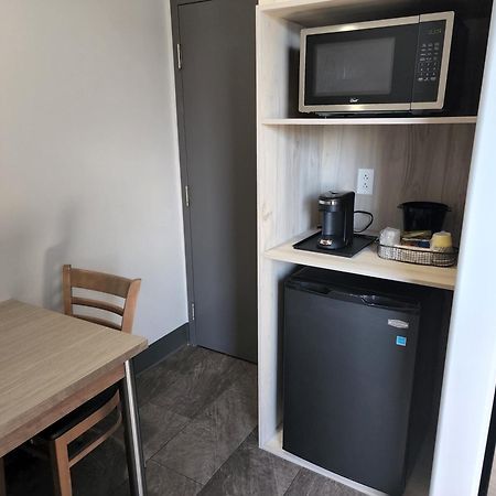 סטפנוויל Razoolies Inn חדר תמונה